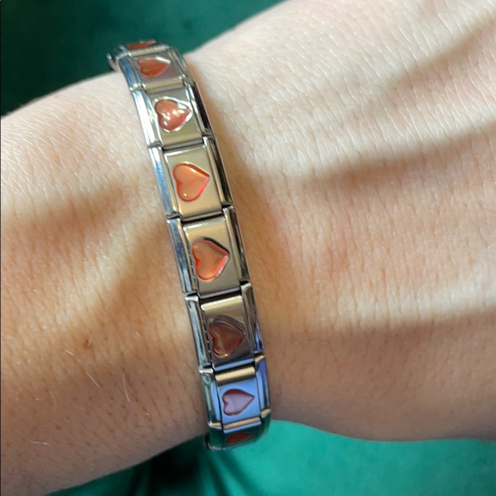 Italian silver and pink heart stretchy bracelet